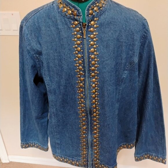 Life Style Woman's Jean Jacket rivets - Picture 1 of 9
